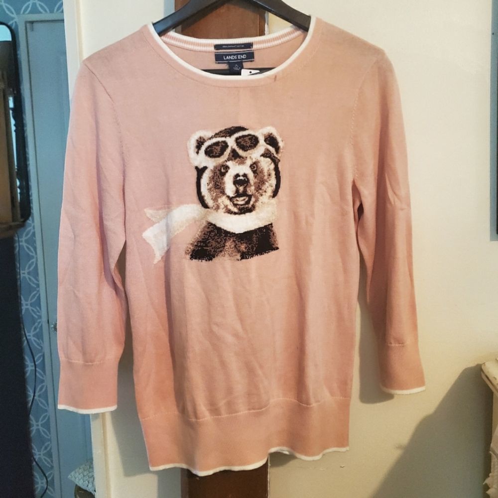 Lands end light weight pink sweater with a bear  size small NWT